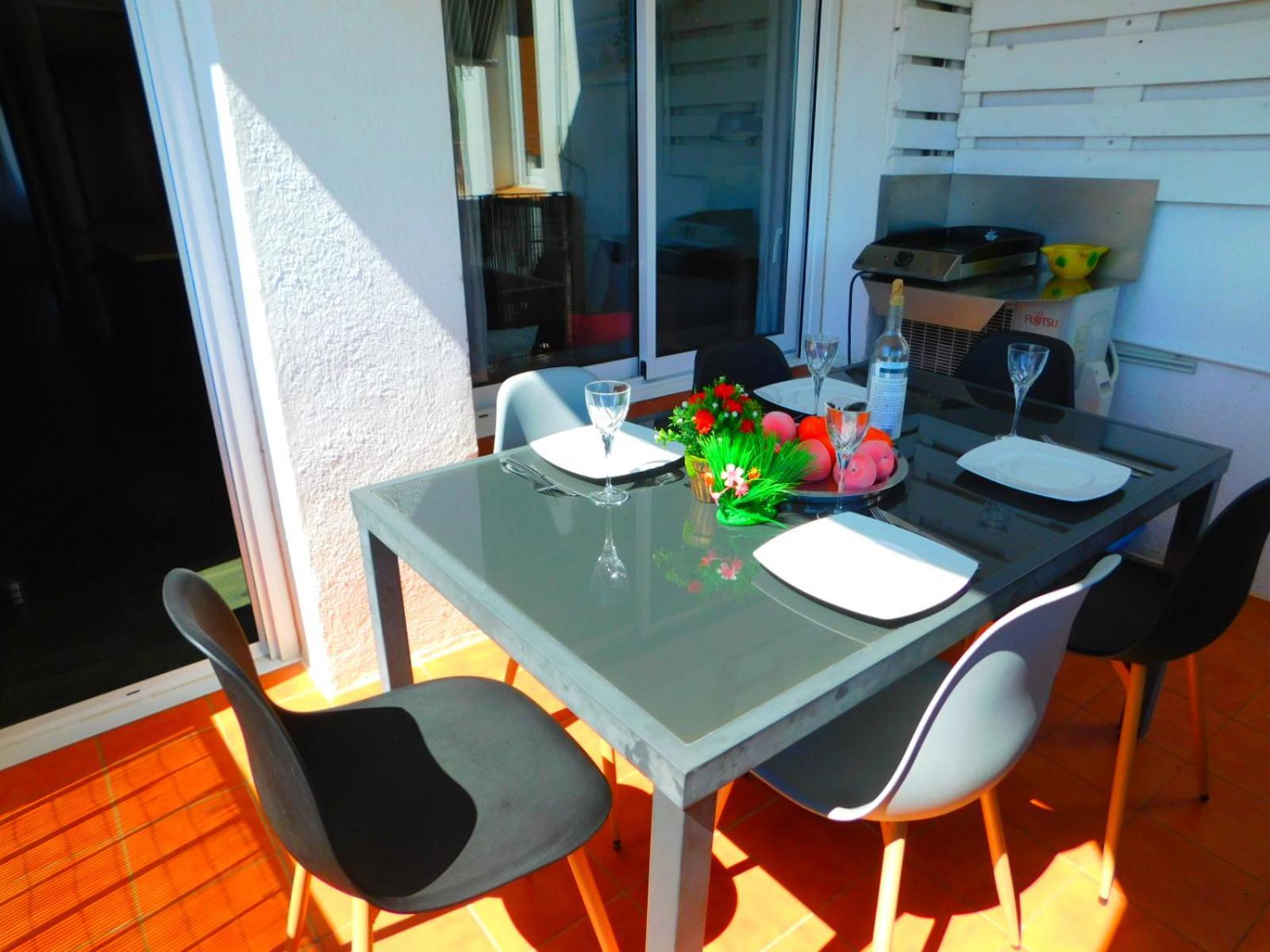 Gmid Immo Apartamento Mas Oliva Roses Eksteriør billede